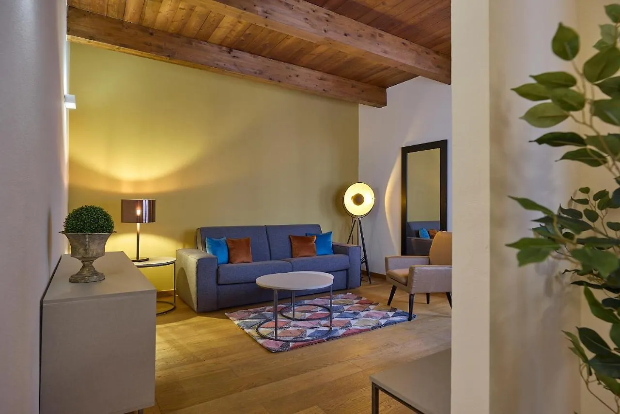 Boutique House Palazzo Farris Apartment Sassari 0*,