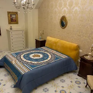 al-centro-storico-home.hotels-amalfi.com/