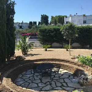 https://la-casa-accanto.barihotels.org