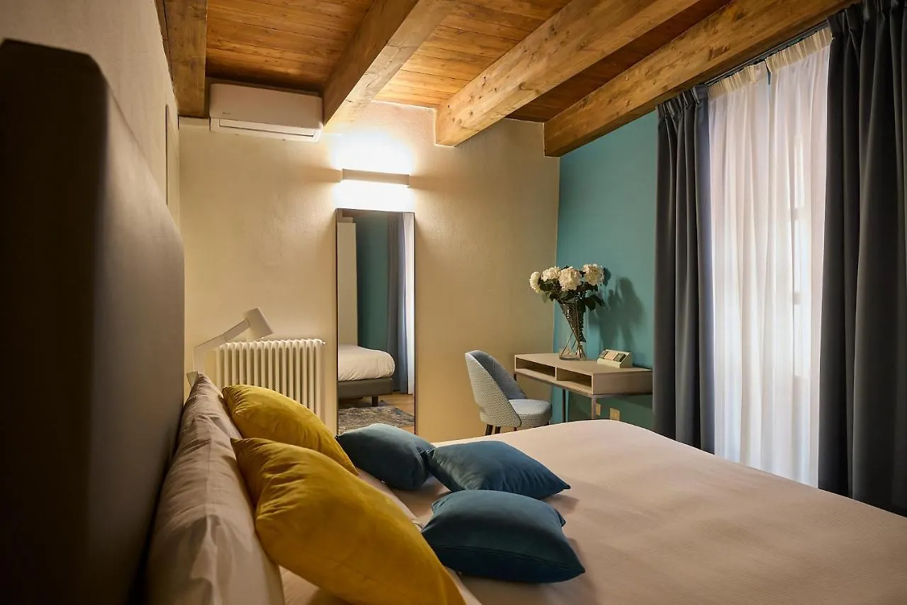 Boutique House Palazzo Farris Apartment Sassari